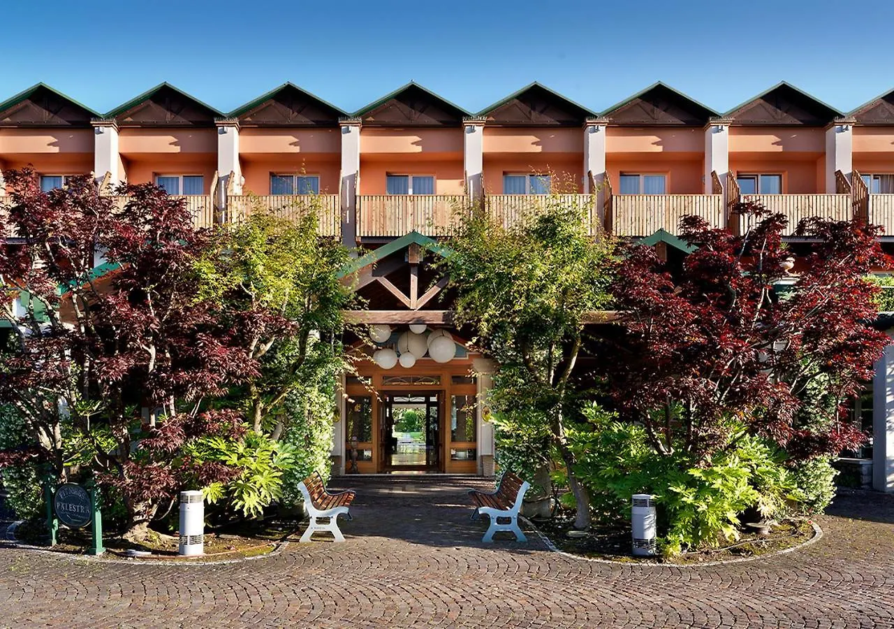 Iseo Lago Hotel 4*,